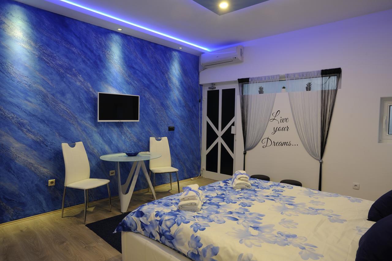 Apartment Rinaldi Lux Belgrad Exterior foto